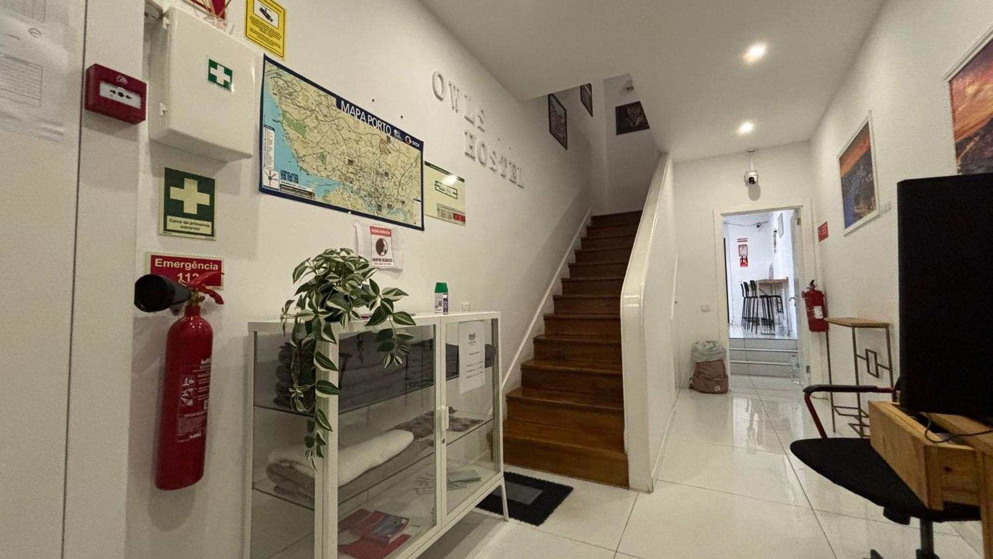 Owls Hostel Ribeiro, Porto